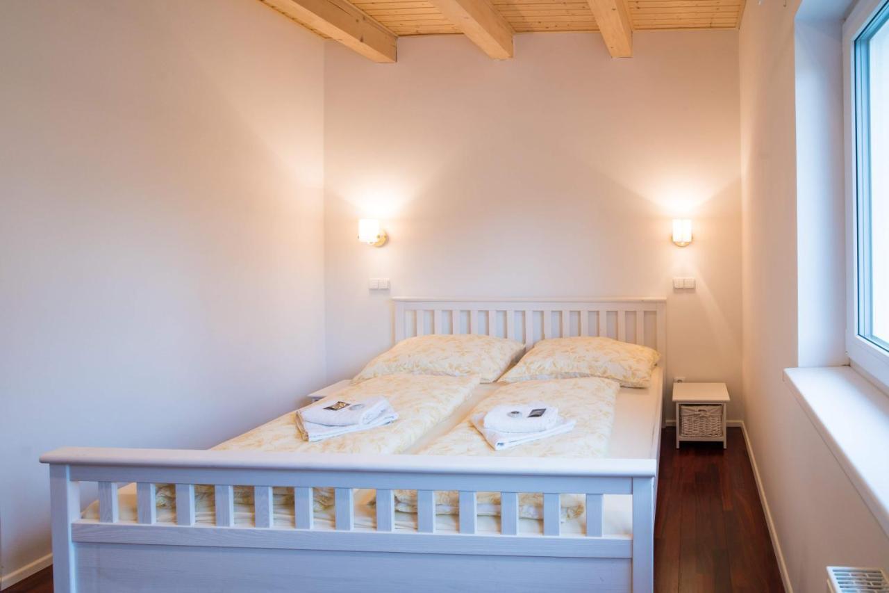 Apartmany Habanska, Cely Dum Pouzdrany Екстер'єр фото