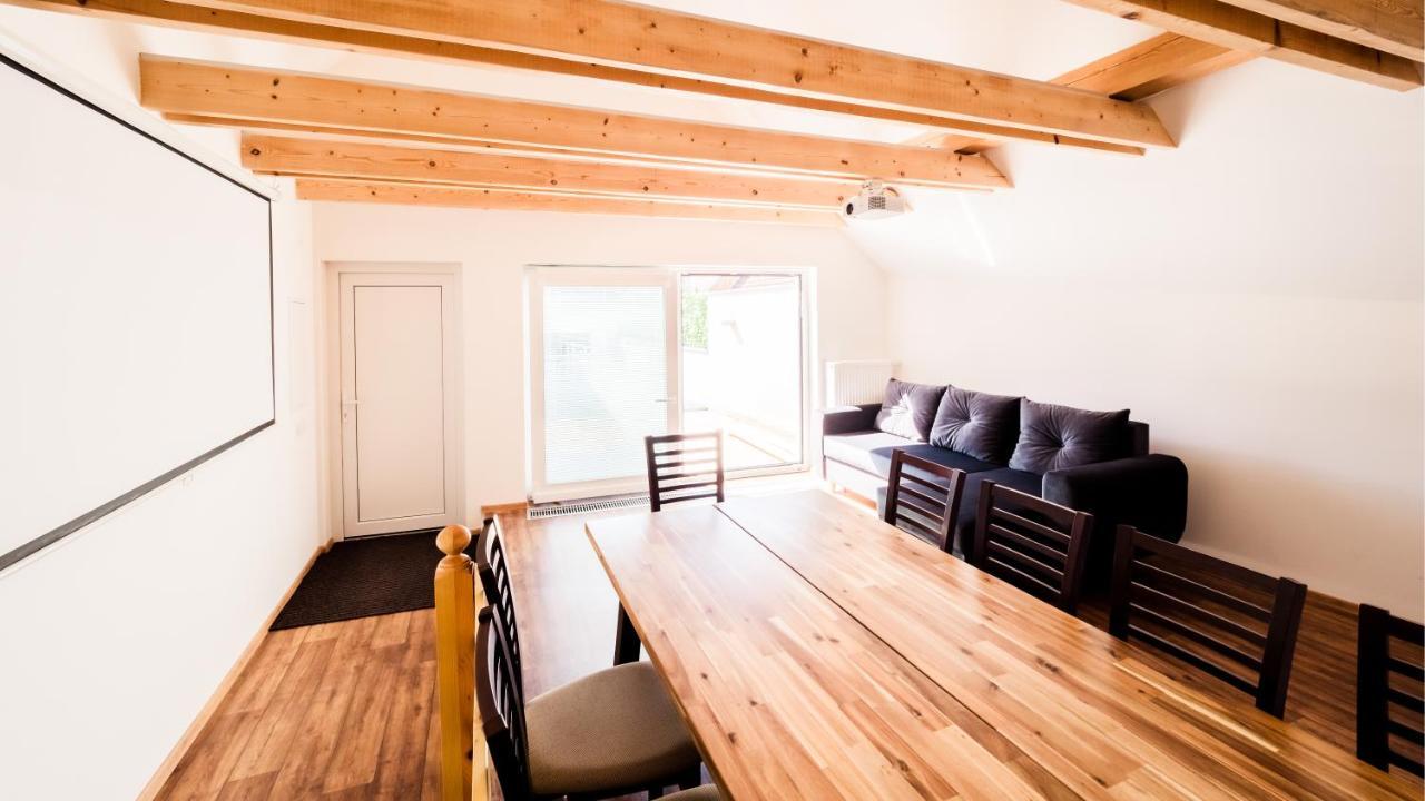 Apartmany Habanska, Cely Dum Pouzdrany Екстер'єр фото